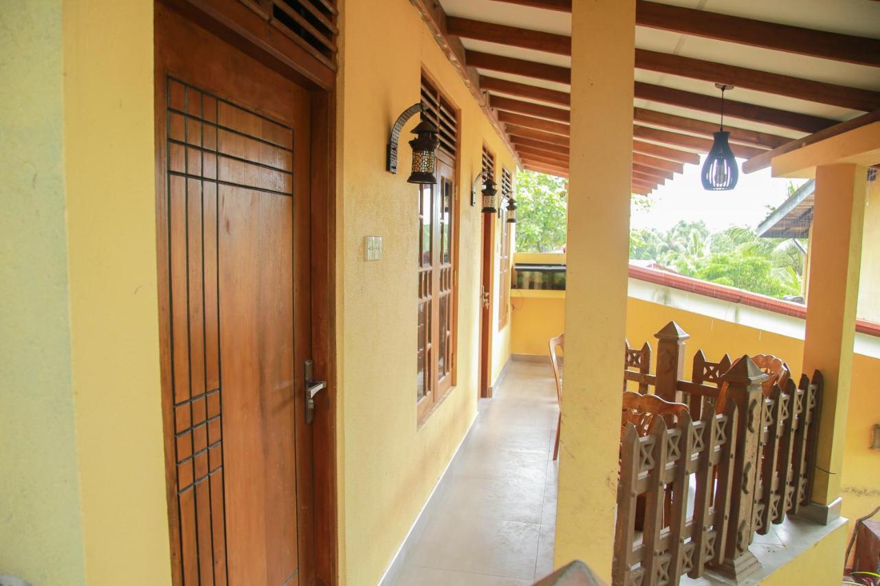 Guruge Guest House Ahangama Exterior foto