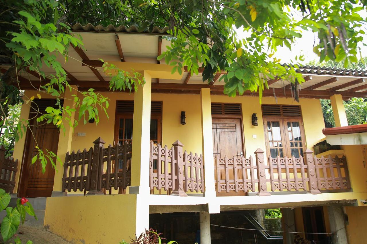 Guruge Guest House Ahangama Exterior foto